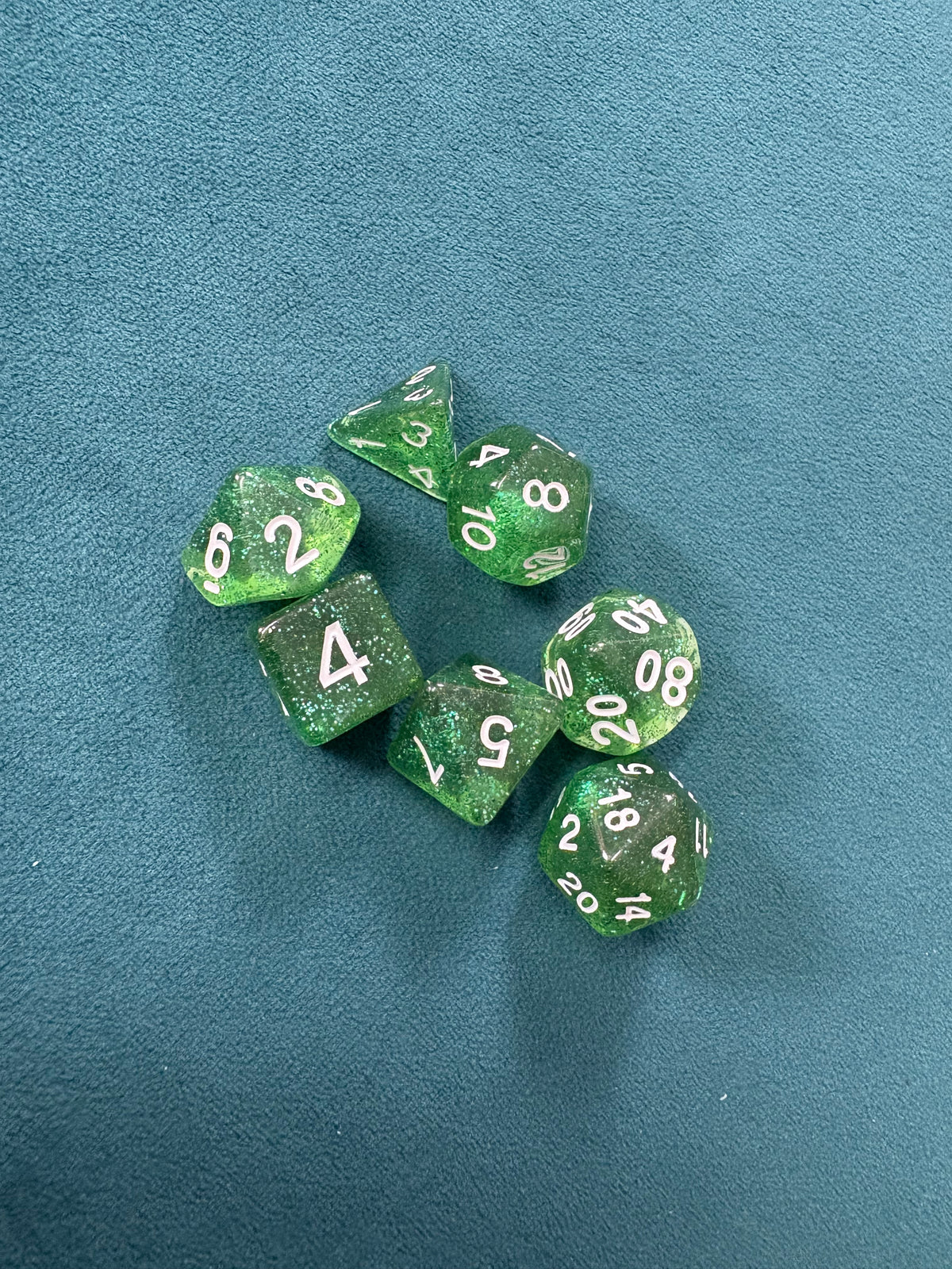 DND dice F25